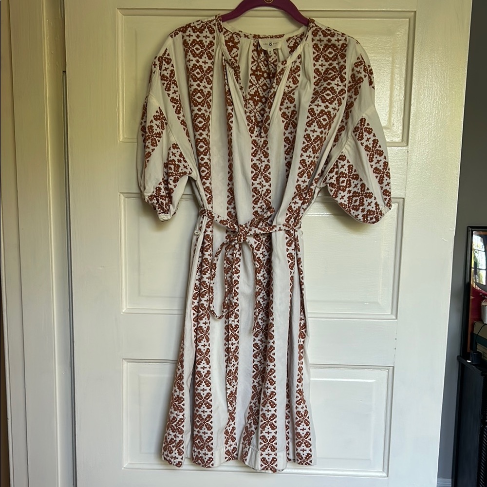 Lou & Grey Embroidered Dress